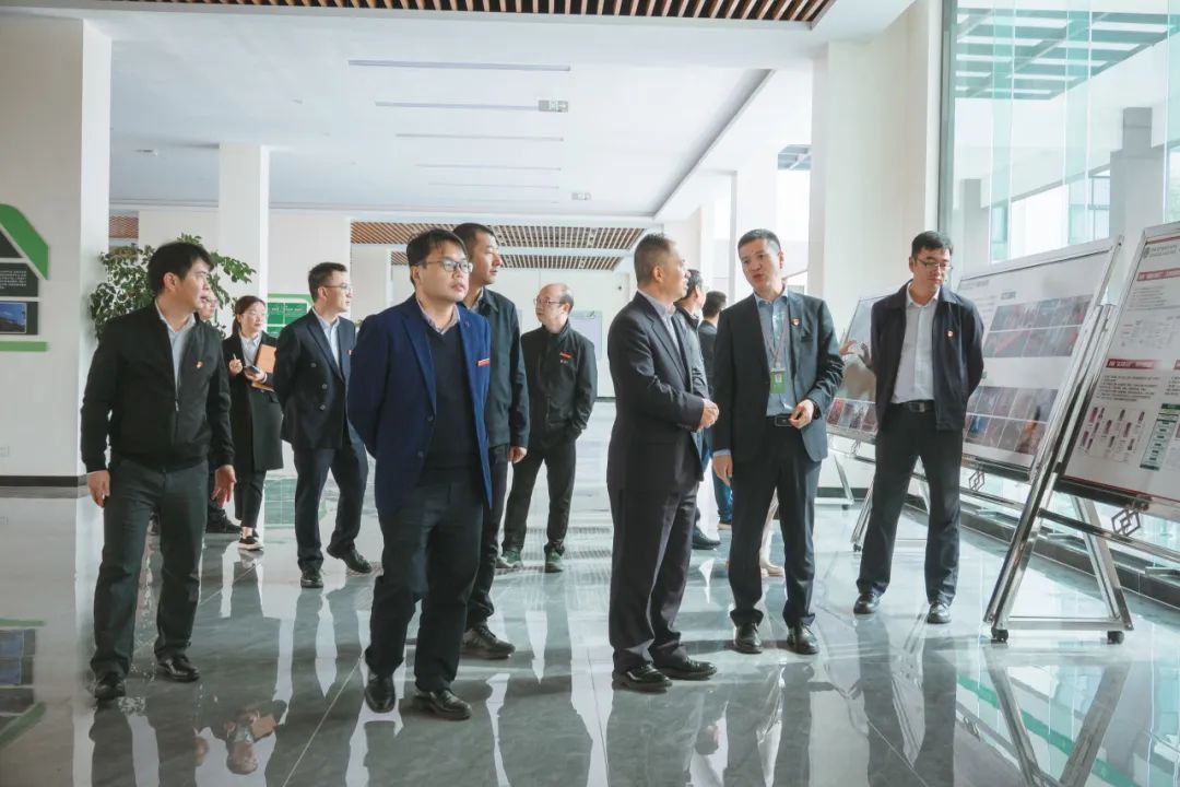 职教战线一家人，产教发展共探索 ——昆明冶金高等专科学校党委书记杨金华一行莅临我院交流调研